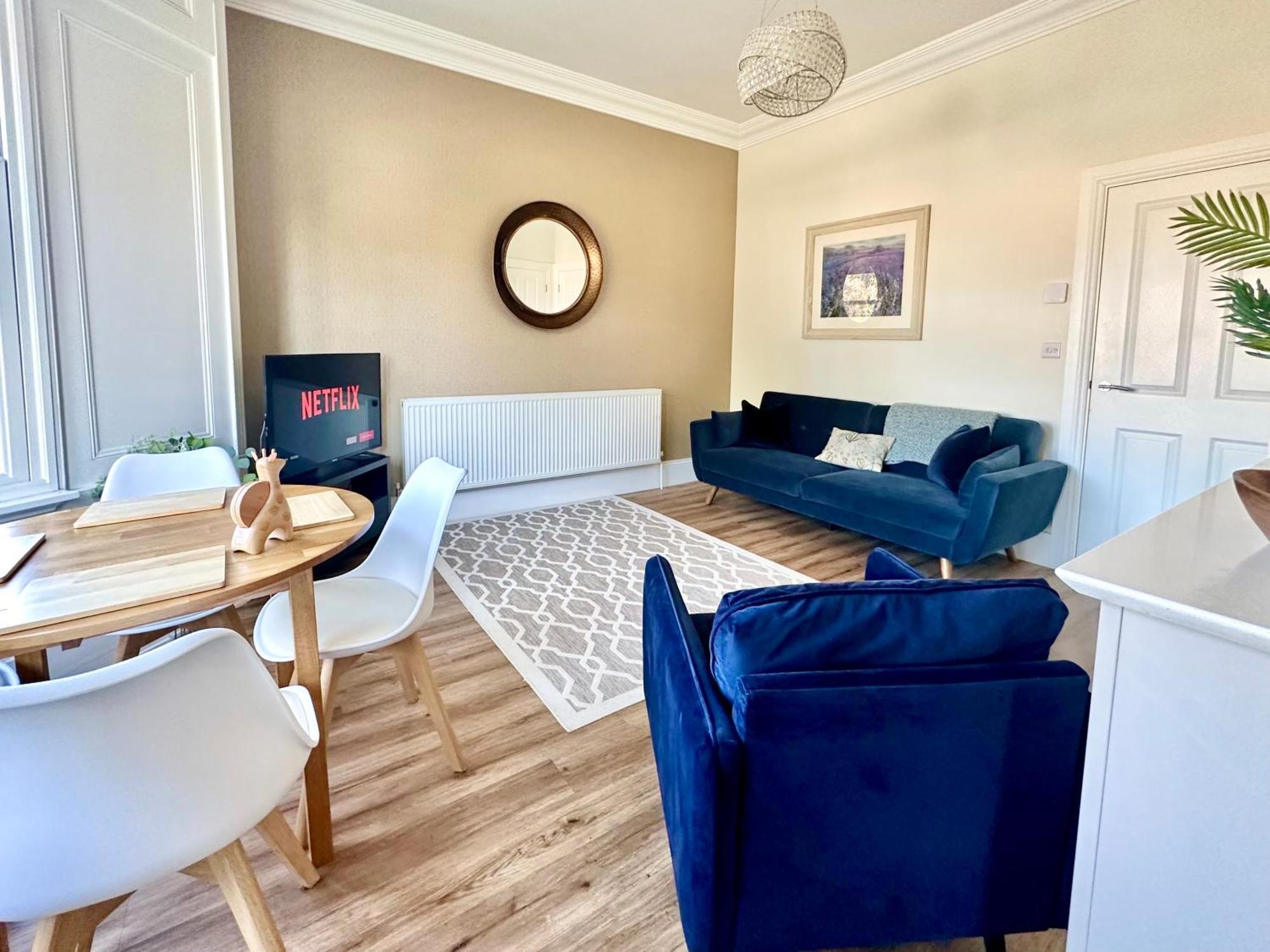 Апартаменти Clifford'S Reach At Bluebridge Court With Free Parking Йорк Екстер'єр фото